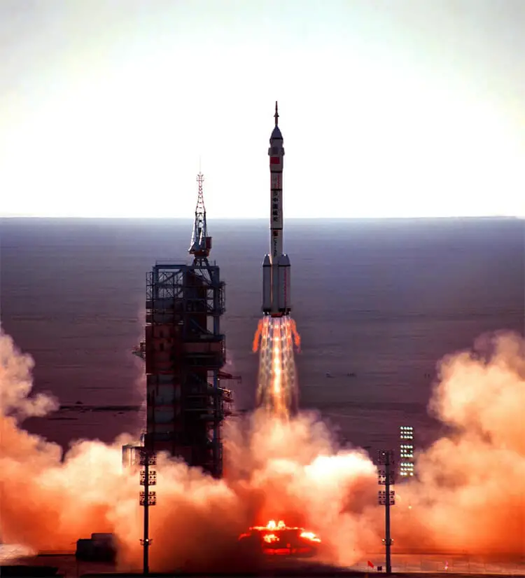 china space 2003 timeline Shenzhou 5 yang liwei long march 2f rocket mission launch