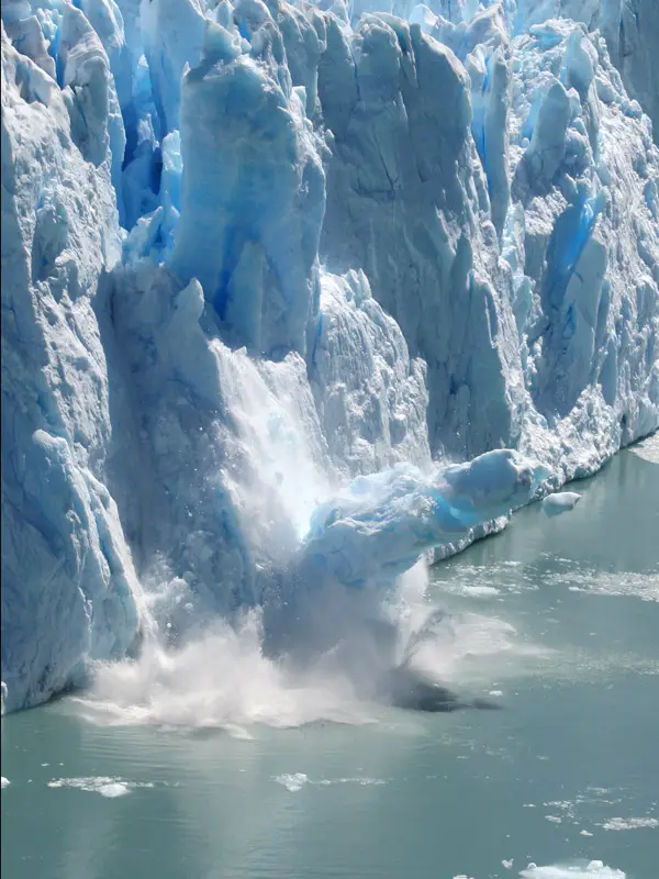 glacier melting collapse