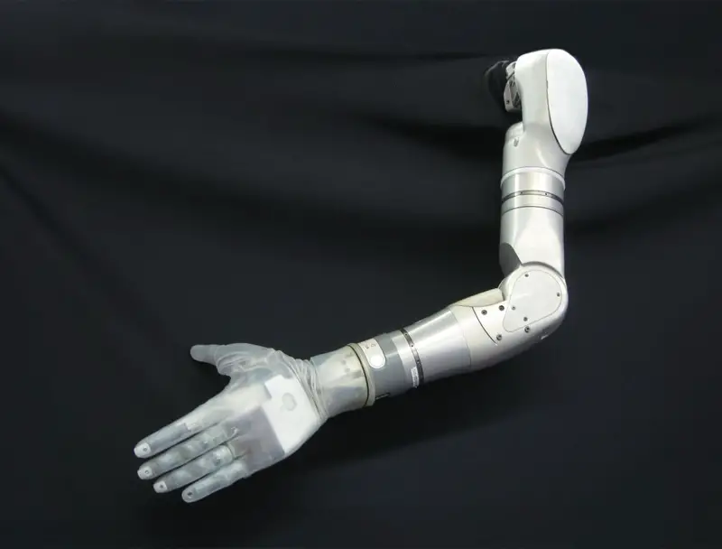 2015 darpa prosthetic hand feels