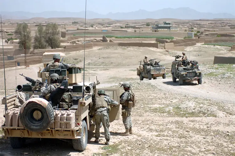 2001 afghanistan war begins