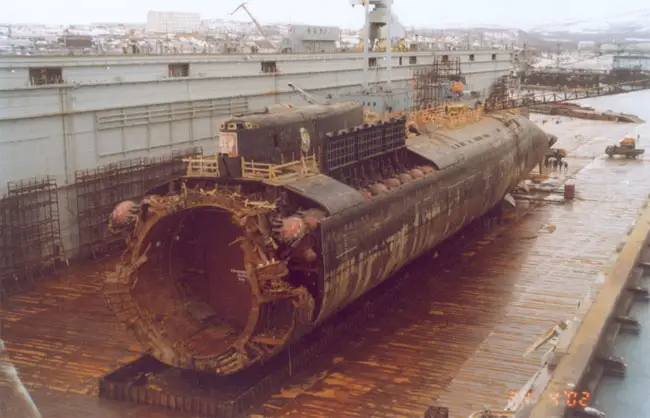 kursk submarine 2000